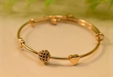 Gold PLATED Bangle Bracelet FOR GIRLS/WOMEN.